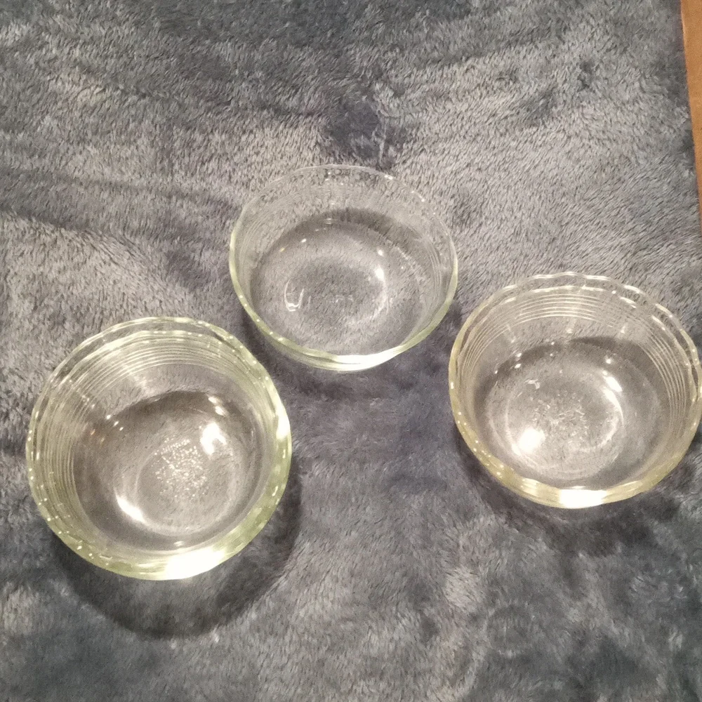 💥PYREX💥 SET OF 6 SCALLOPED EDGE CORNING PYREX CUSTARD BOWLS